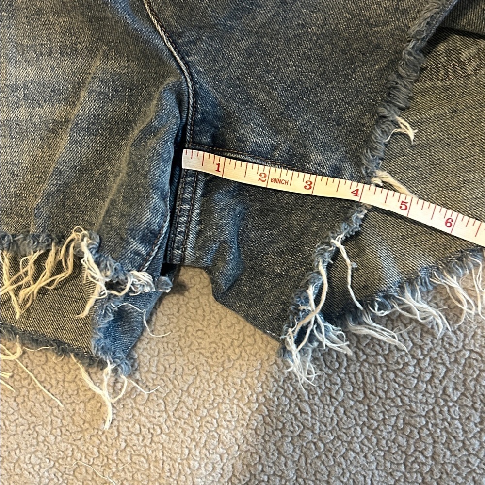 BDG Urban Outfitter’s Women's 30 A-Line Denim Short Blue 100% Cotton Inseam 4” - Picture 6 of 6